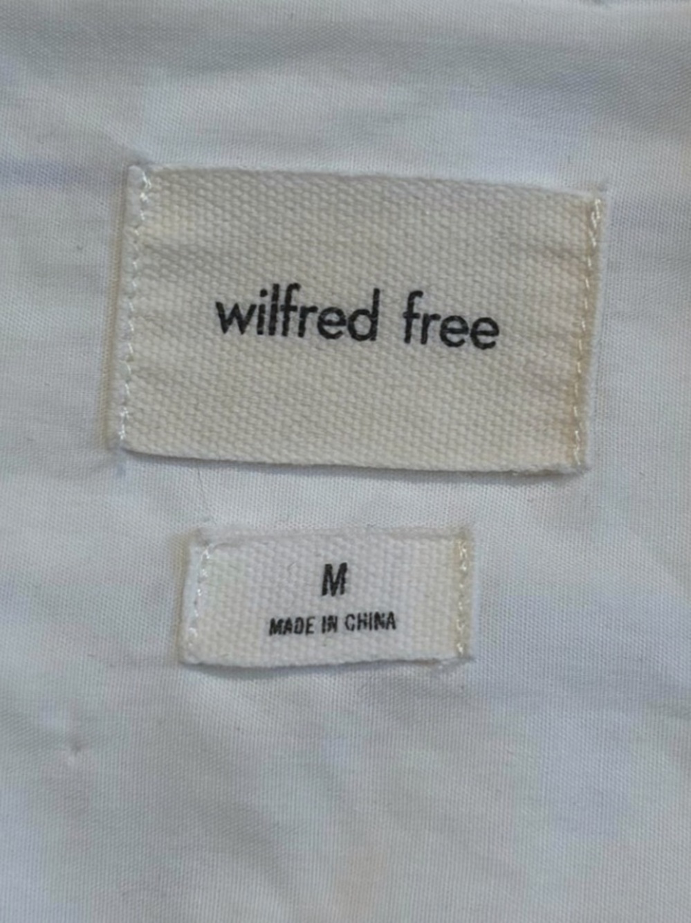 Aritzia WILFRED Free Relaxed Striped Poplin Button Down Shirt Size M - Picture 10 of 10